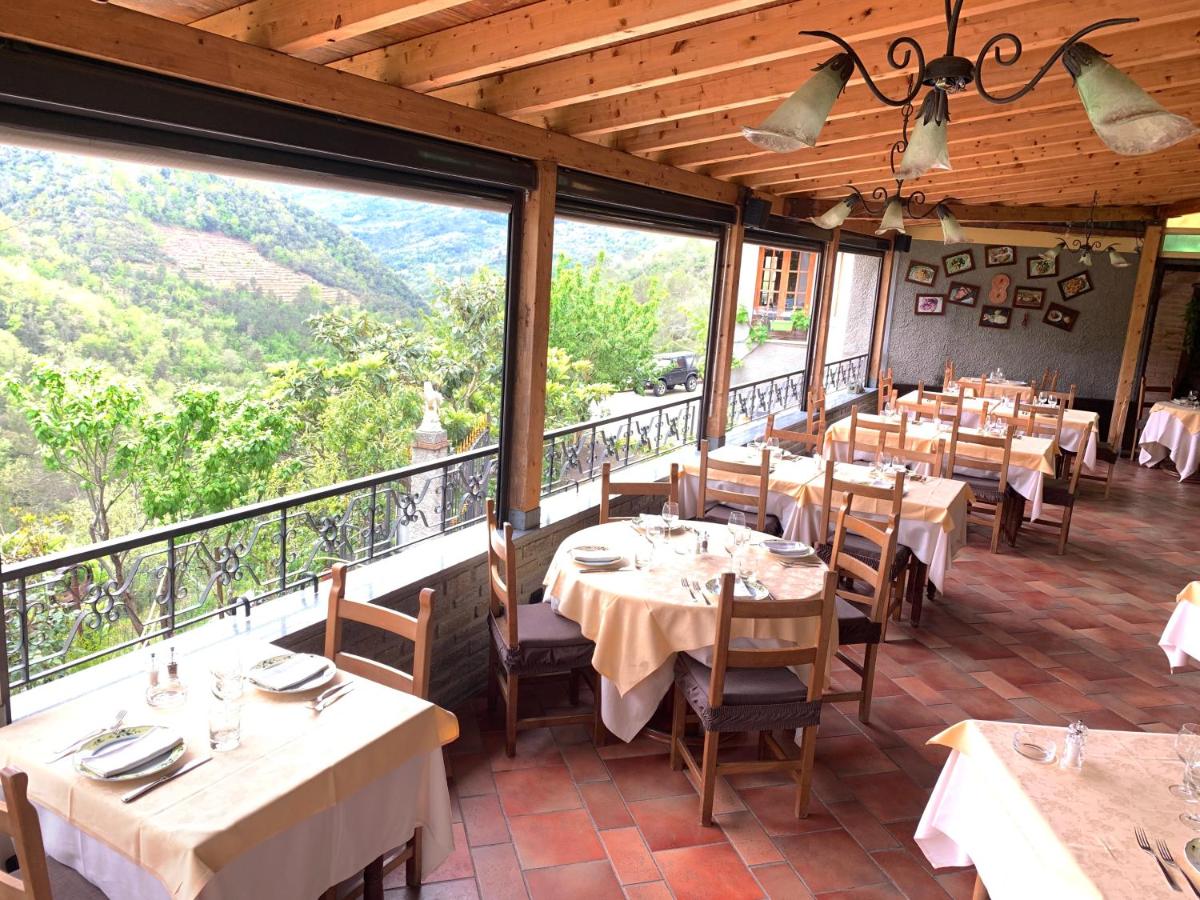 La Favorita Apricale B&B & Ristorante - Housity
