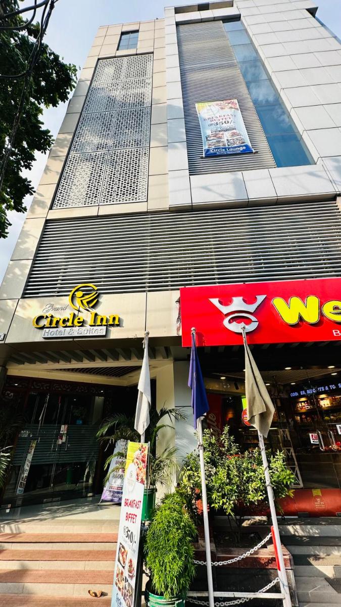 Hotel Grand Circle Inn - Housity