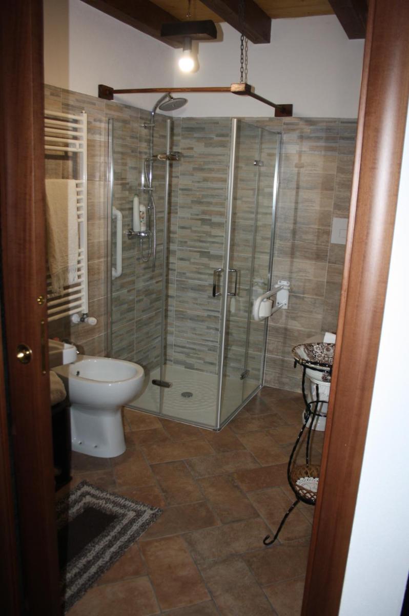 B&b Villa Argimusco - Housity