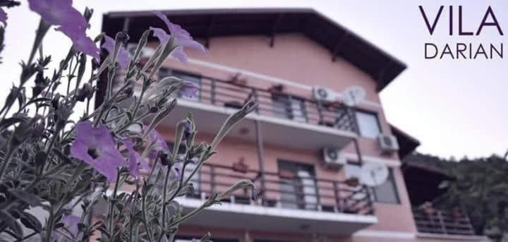 Casa Darian - Housity