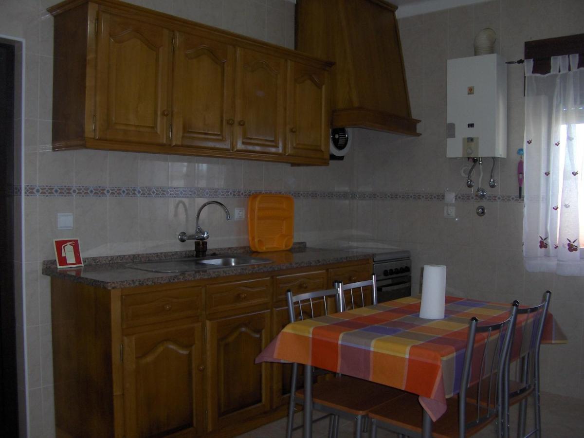 Vivenda Palheiras - Housity