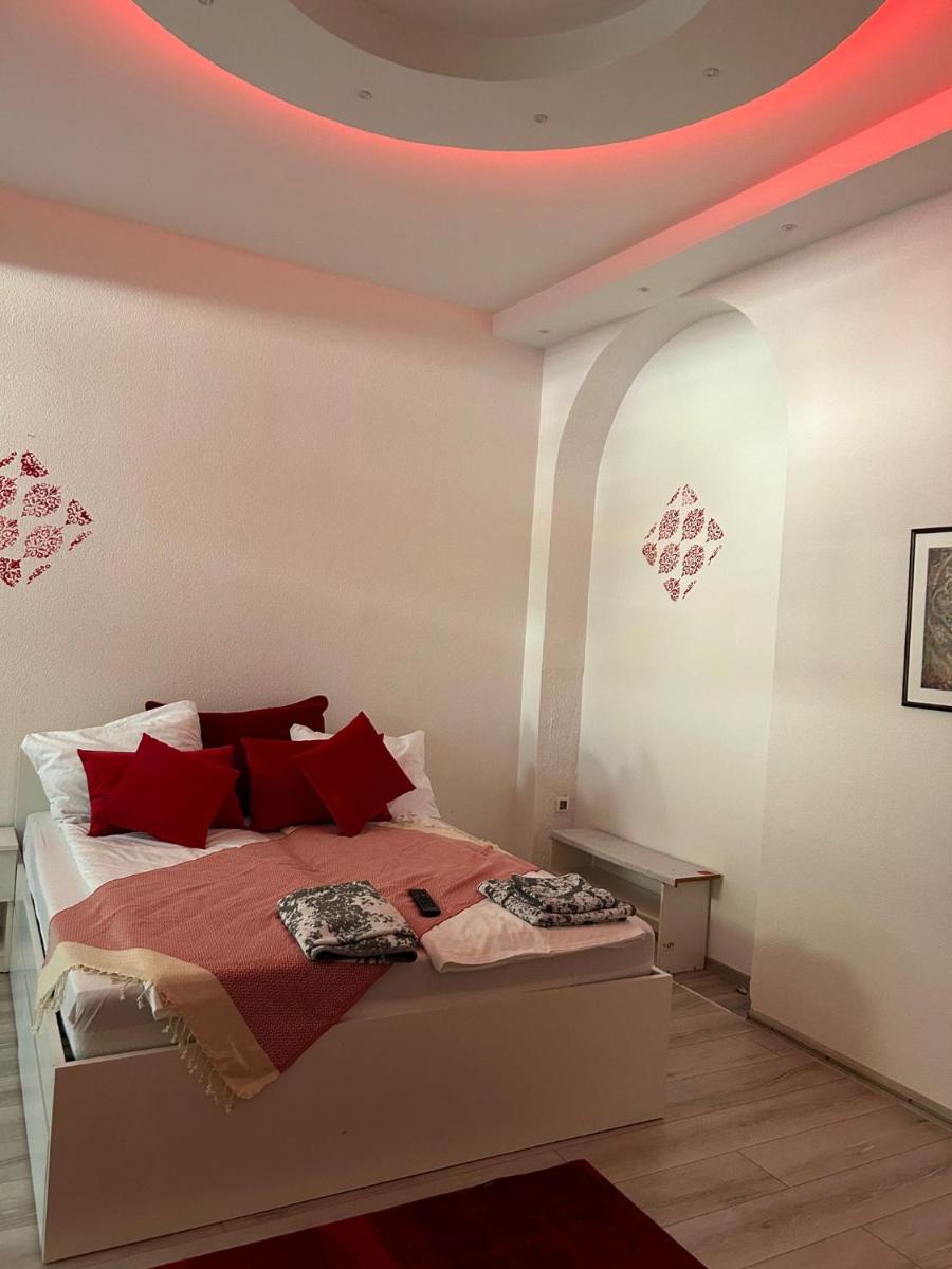 Carpe Diem Apartments - Housity