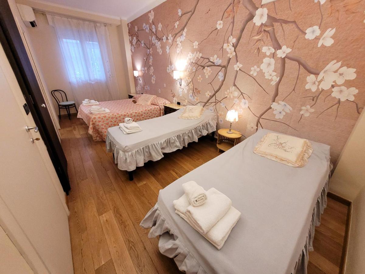 BariBello Apartment - 3 Bedrooms 3 Bathrooms - Bari Central Station - Housity
