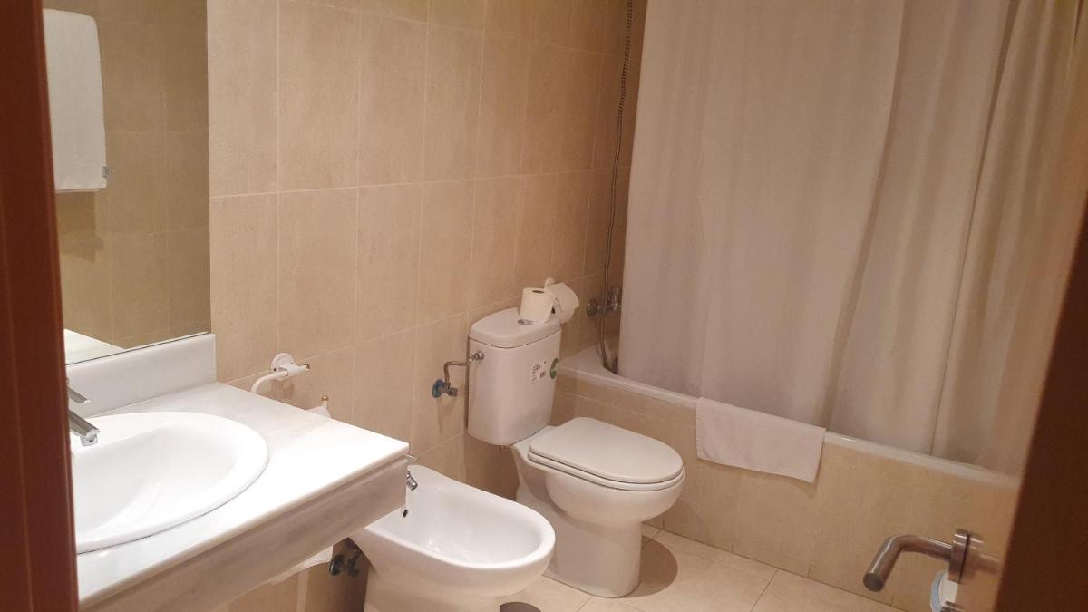 Apartamento Costa Rey VERARENTAL.COM a 100 metros de la playa - Housity