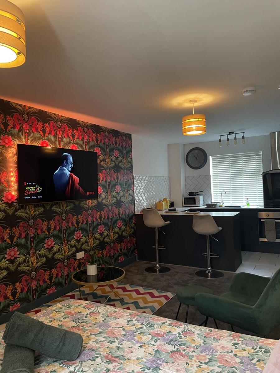 Luxury studio apartment near Birmingham citycentre - Housity