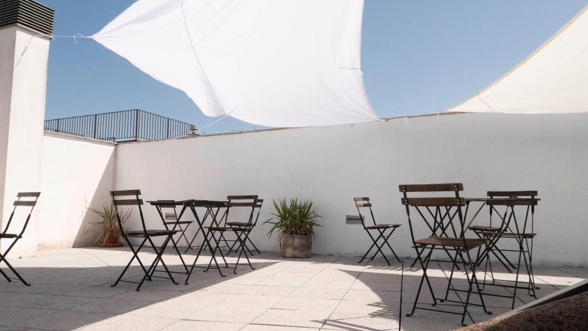 Apartamento La Calahorra - Housity