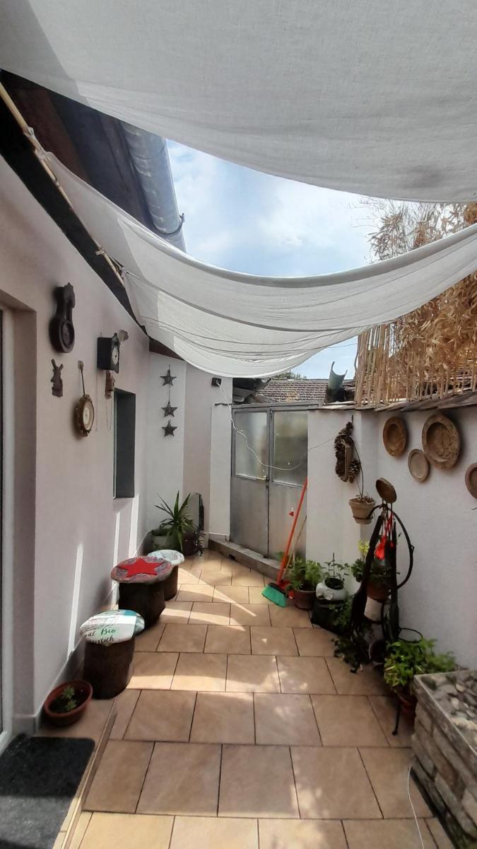 Kosta Apartments - Housity