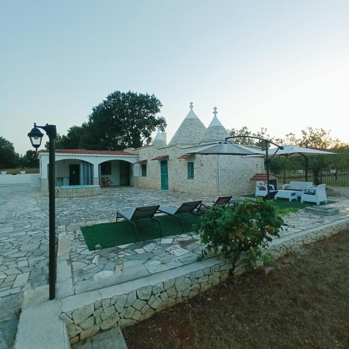 Villa Il Leccio - Trulli - Housity