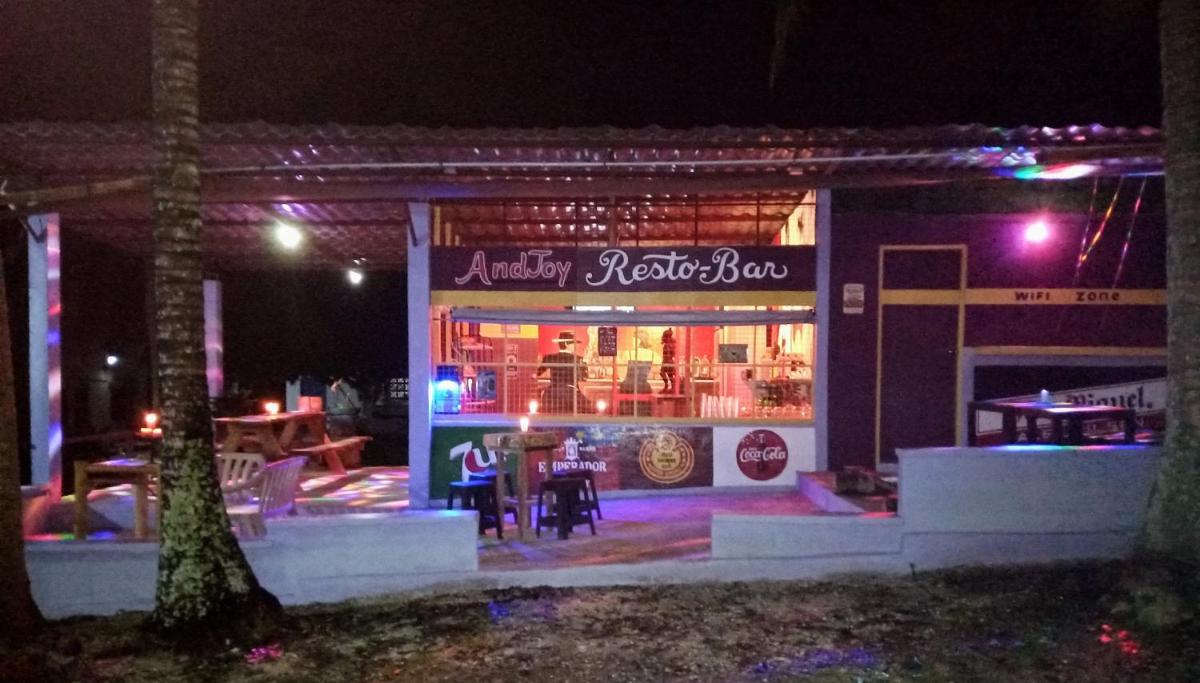 AndJoy B&B and Resto Bar - Housity