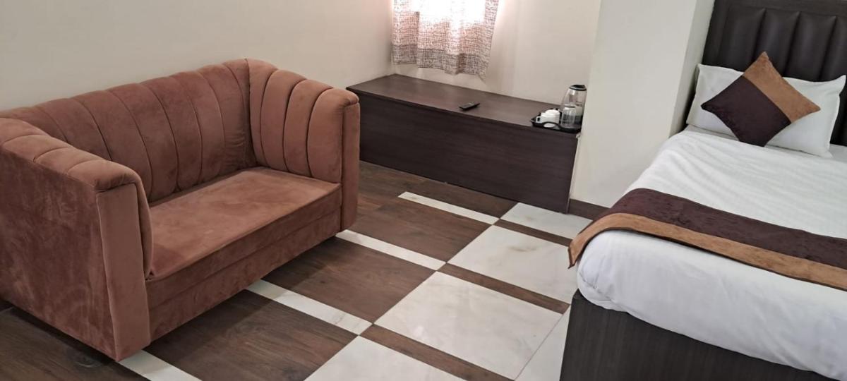 Hotel Govindam Elite - Housity