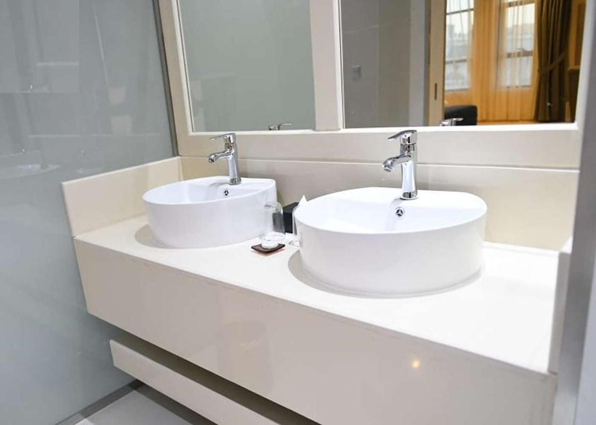 Lavera in Hotel - Rowibeh Hotels - Housity