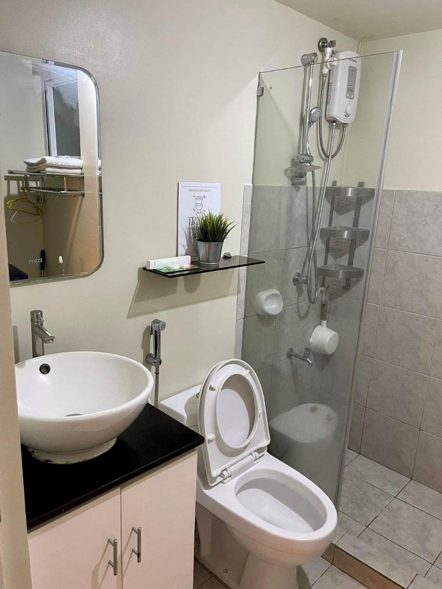 Collin Space 314 - Housity