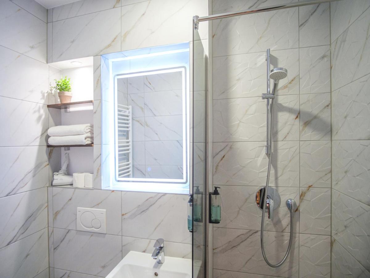 Pensiunea Sibiel - Housity