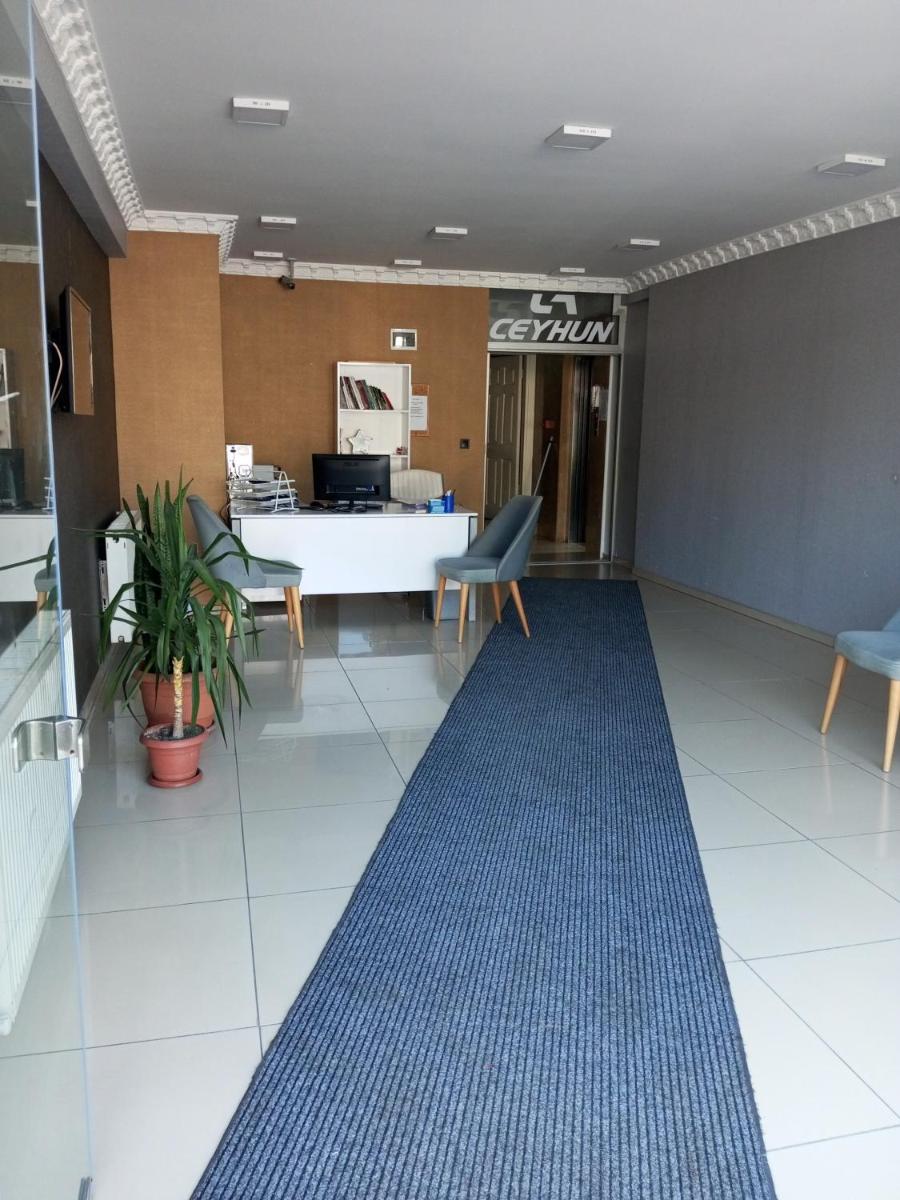 Ceyhun Apart - Housity
