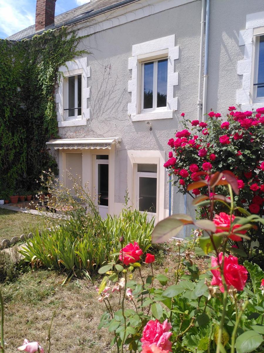 Gîte LE MAGE - maison de retrouvailles - Housity