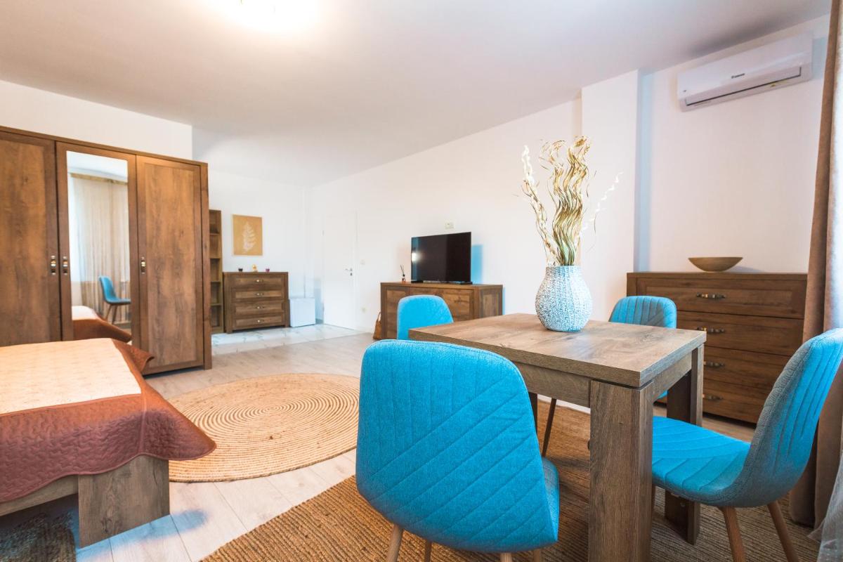 EVRA APARTMENTS - Housity
