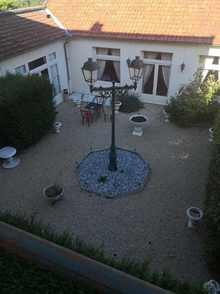 Hôtel de la cloche - Housity
