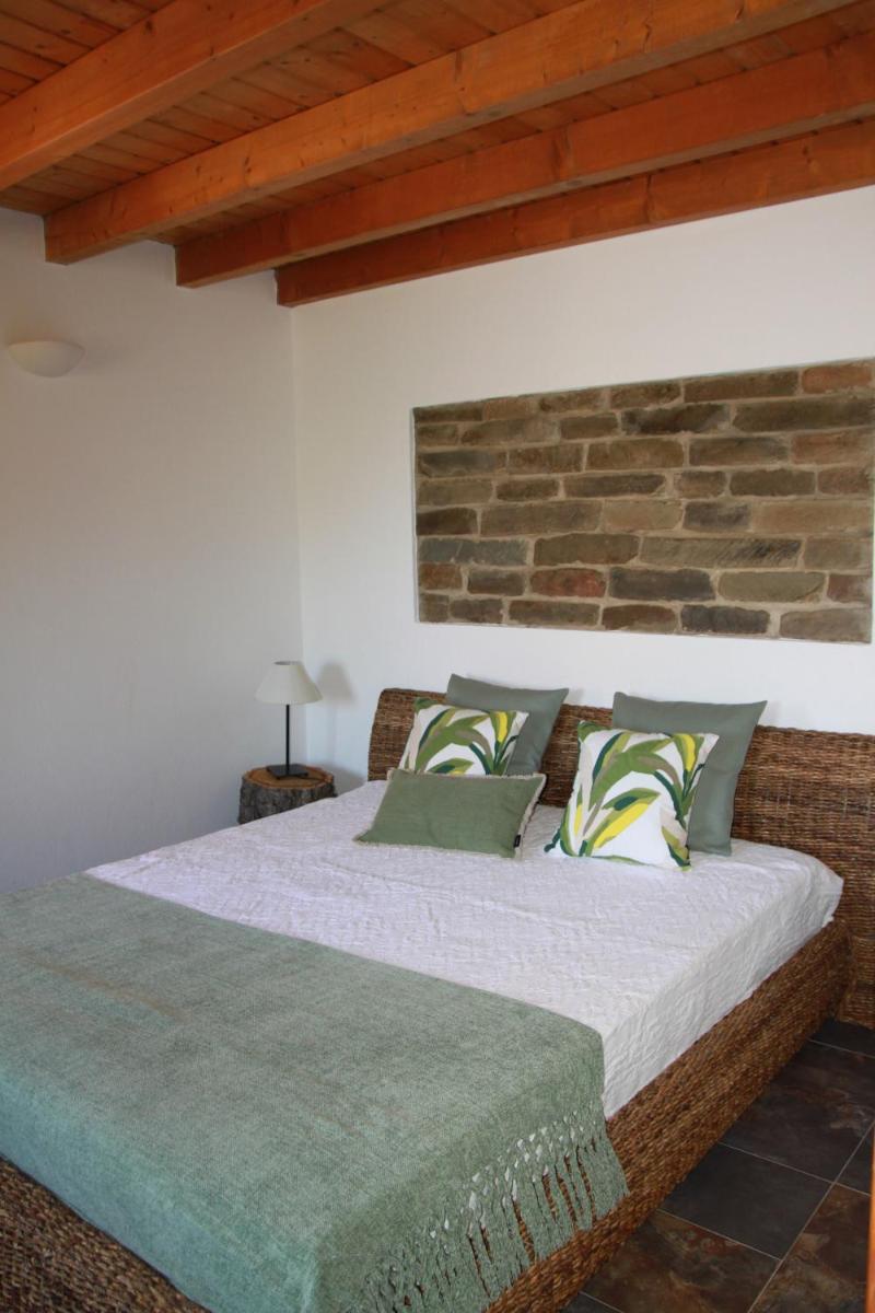Corvatos Casas do Monte - Housity