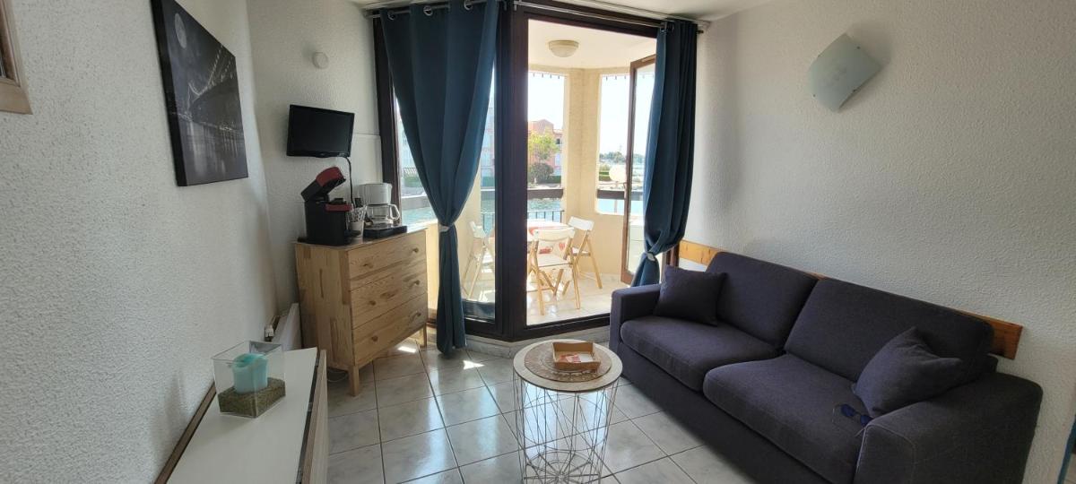 bel Appartement vue sur le lac marin avec WIFI et piscine - Housity