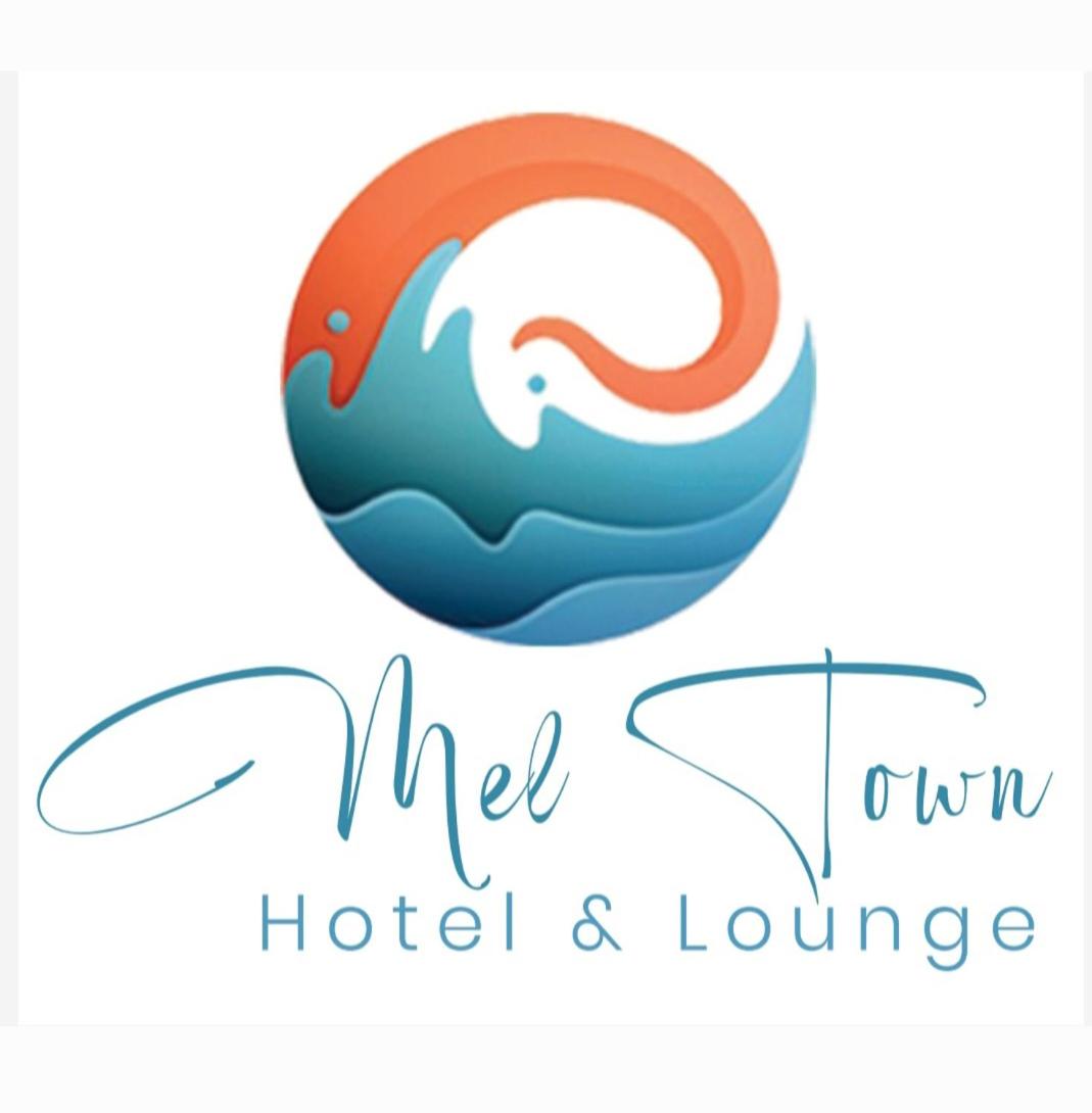 Suitetrails - MEL TOWN HOTEL