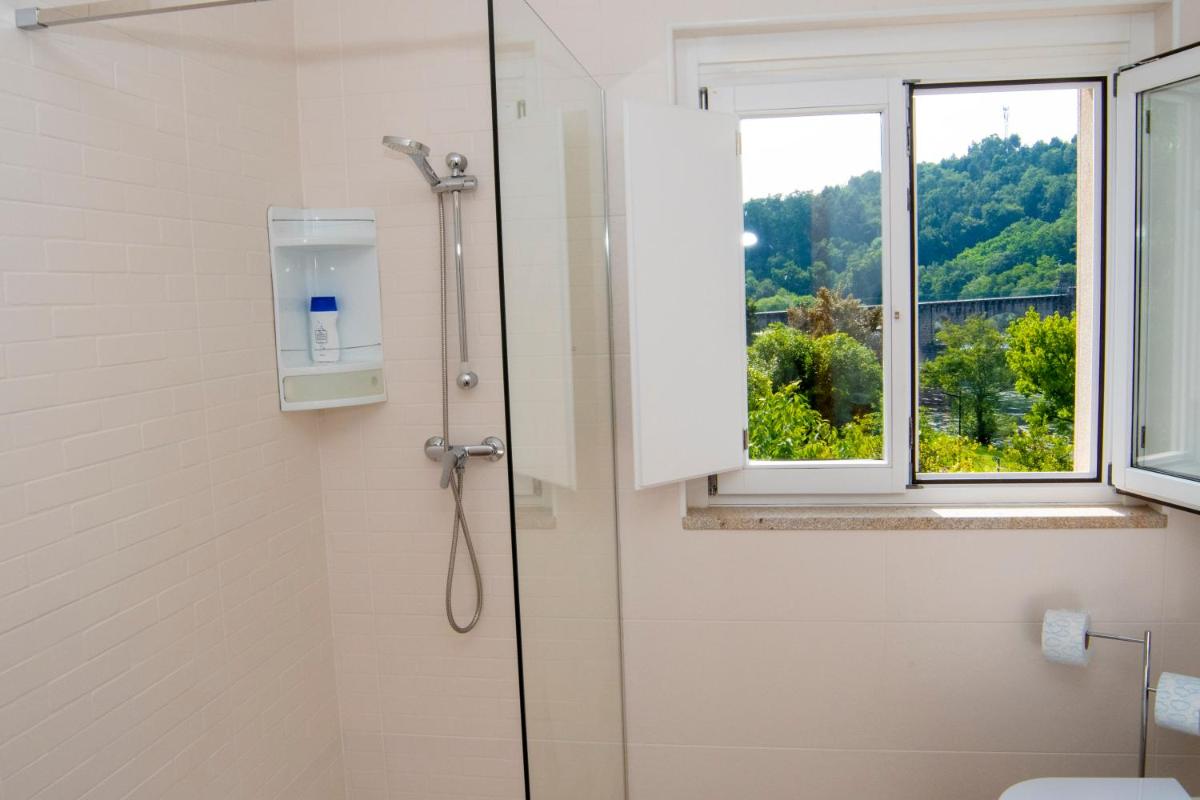 Cantinho do Rio - Housity