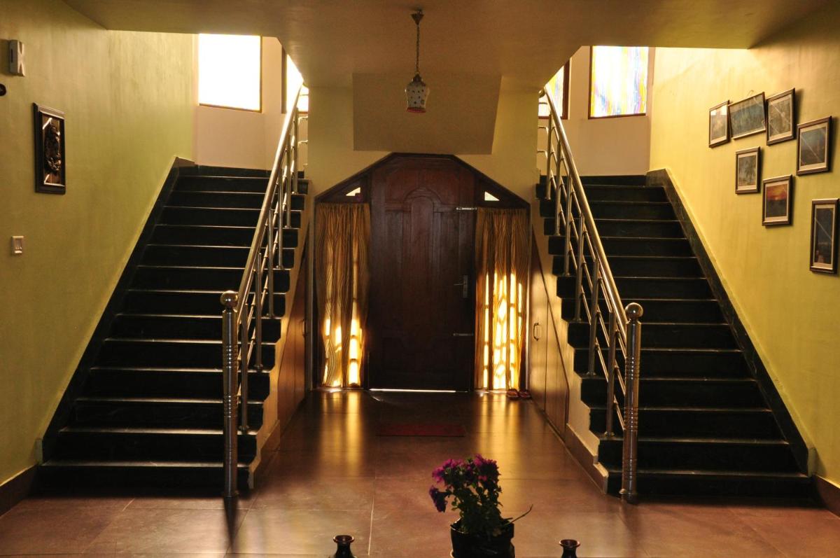 Syangden Villa, Nagbeli BNB - Housity