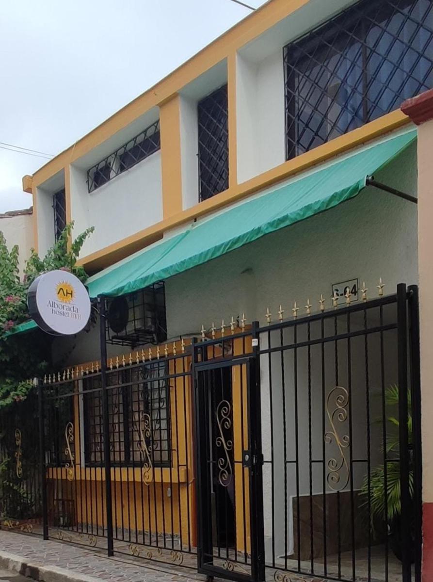 Alborada hostel B&B - Housity
