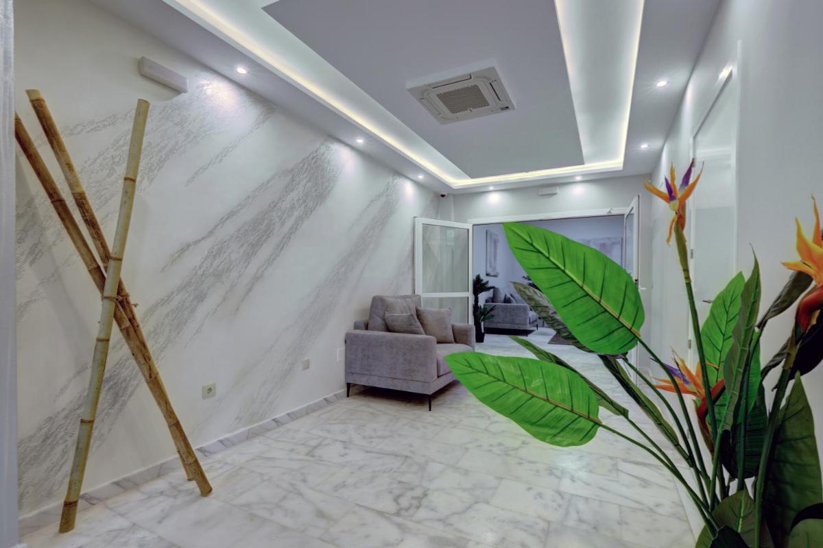 Hostal 37 - Housity