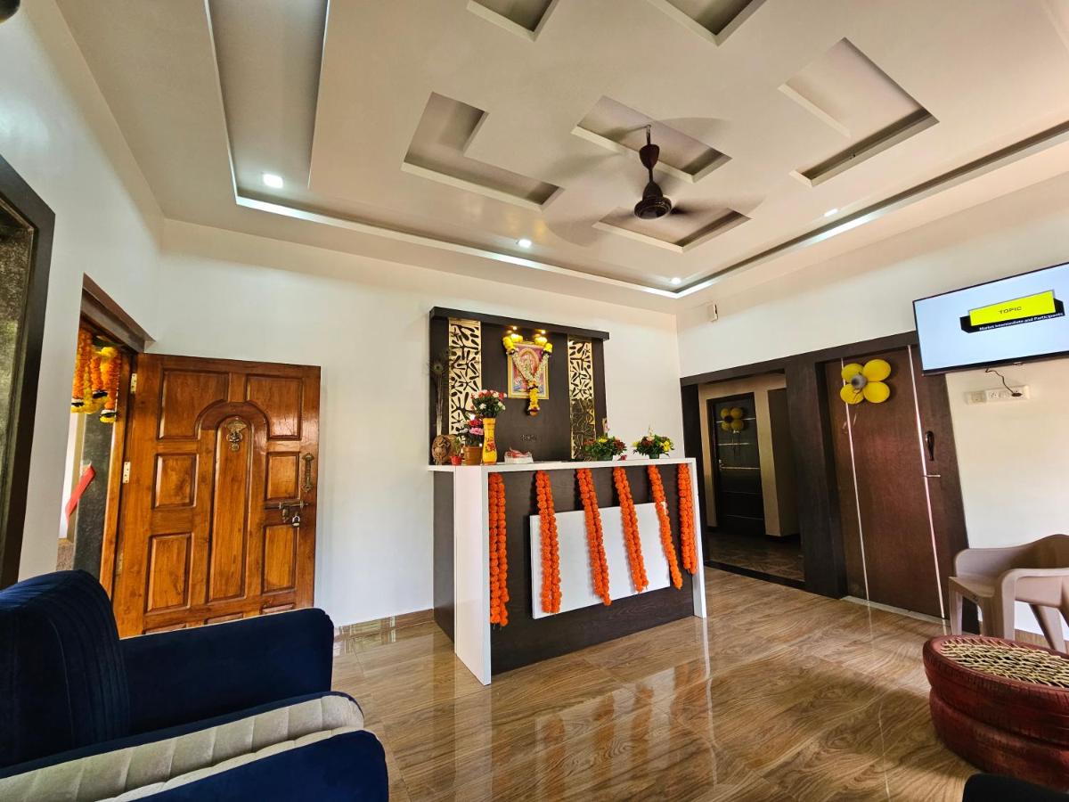 Suitetrails - Hotel Royal Stay, Ganapatipule managed By TWJ Hospitality