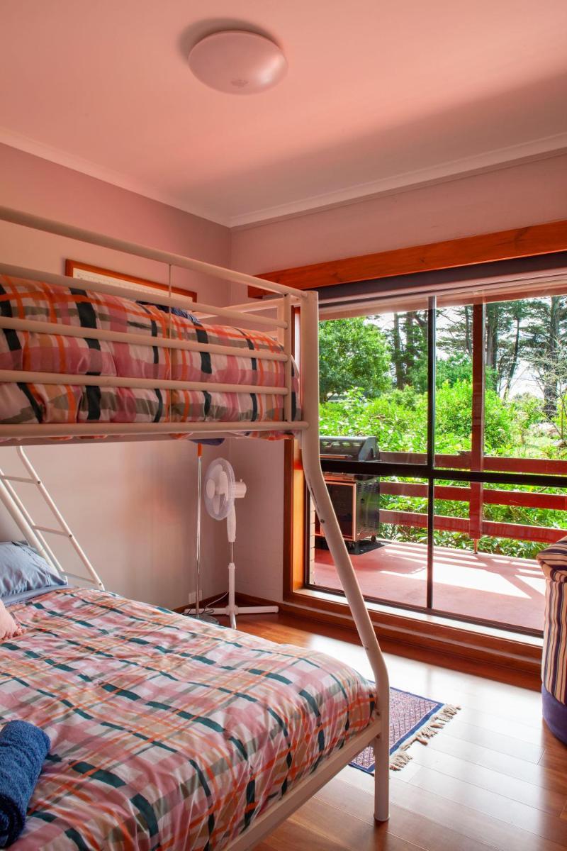 Treetops - Yarra Valley Country Apartment - Housity