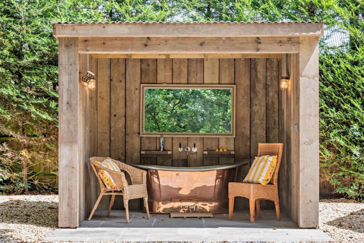 The Coding Hut - Housity