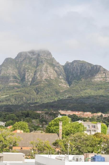 The Rondebosch - Housity