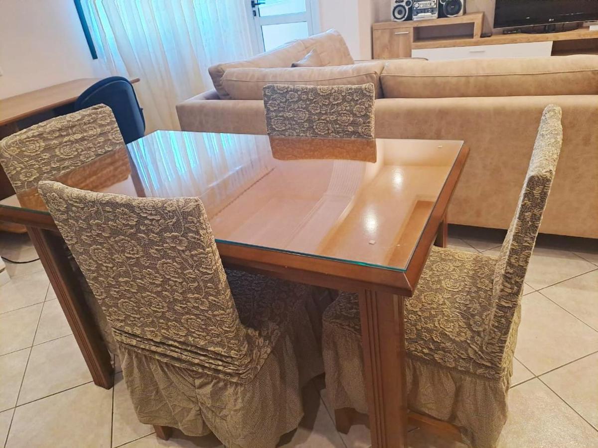 Lovely large summer apartment next to Lungomare - Housity