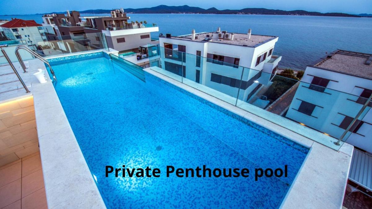 Crystal Holiday Residence - Housity