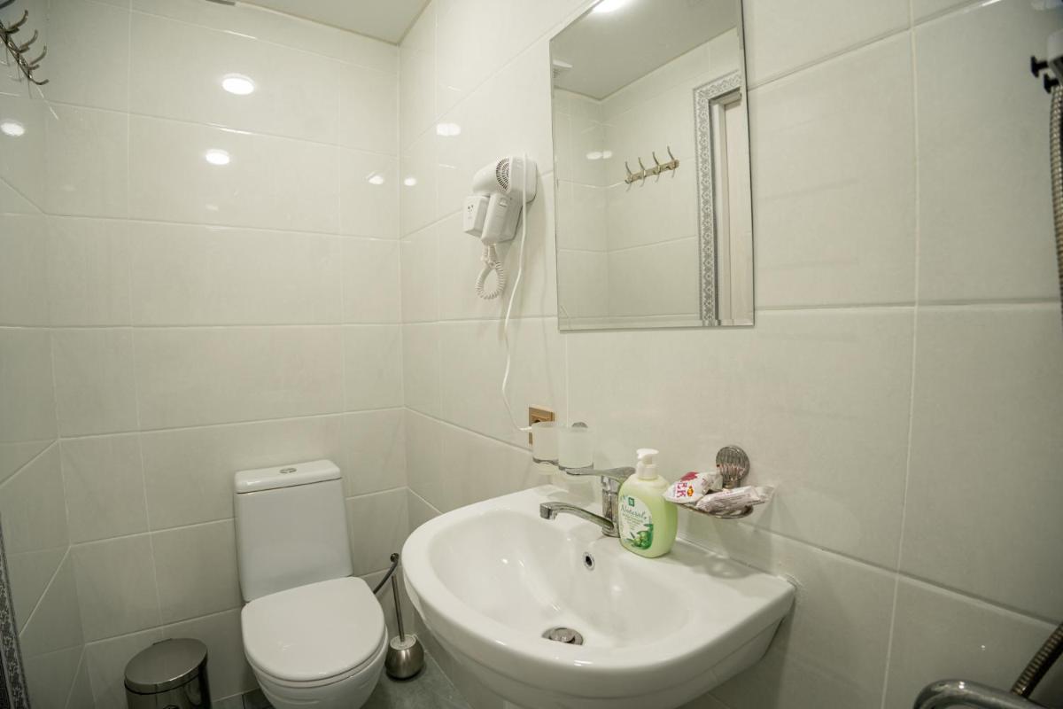 Hayat - Housity