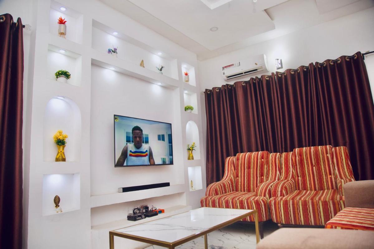 Suitetrails - Oasis Villa Lekki