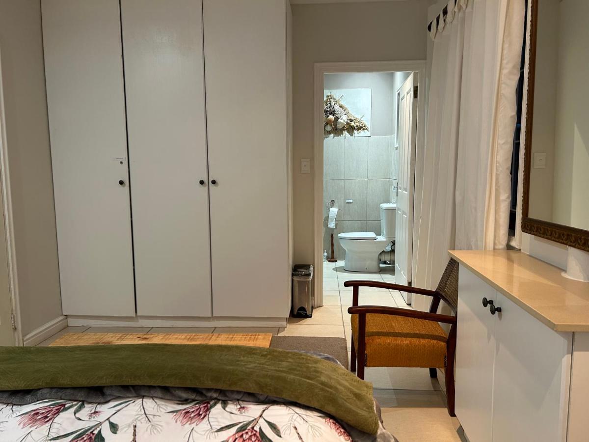 Apartment Downstairs Sedgefield - Hizvo