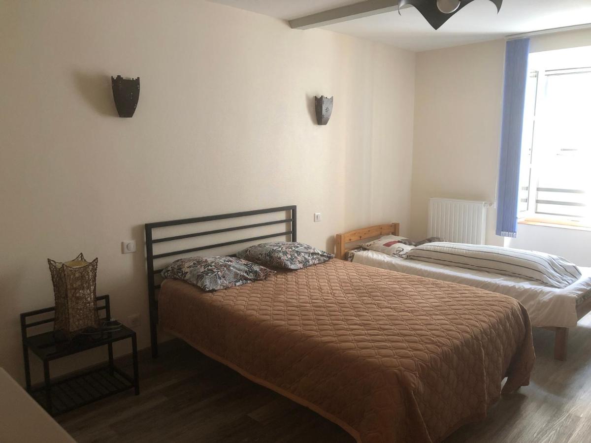 Chambre 2 côté sud chez particulier 1 lit 2 personnes - Housity