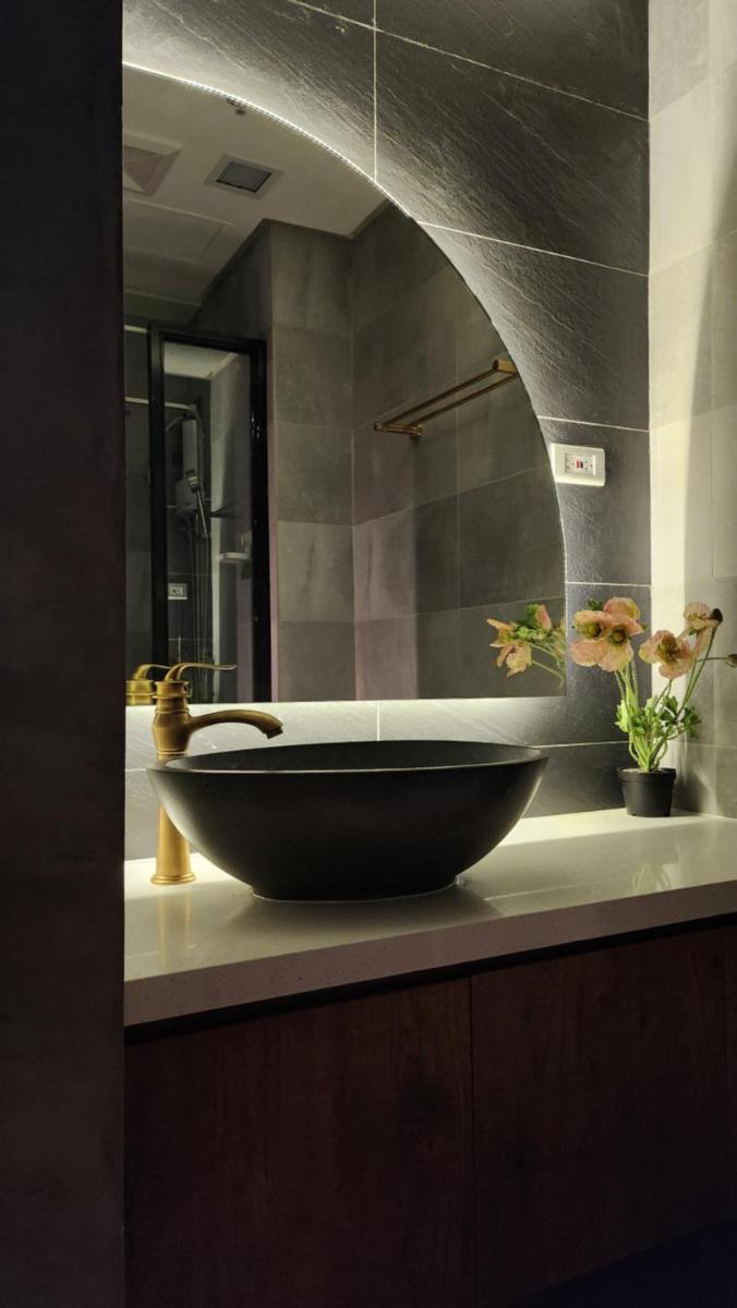 New Industrial Modern Condo - Casa Alpas at Trees Residences - Hizvo