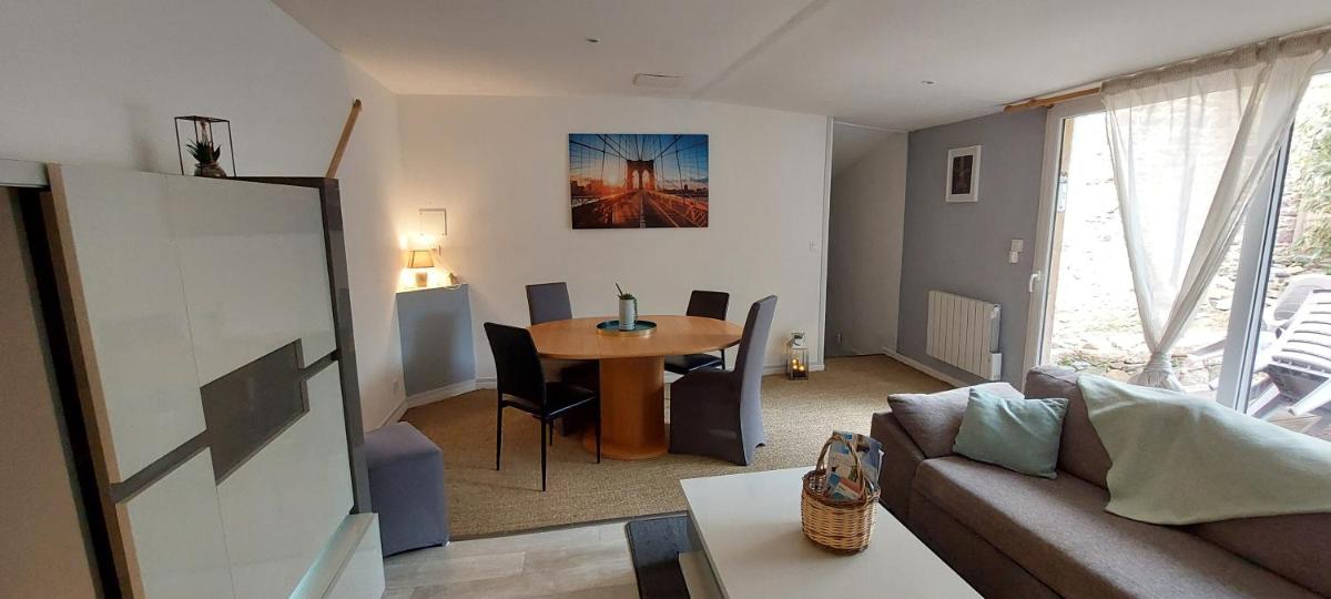 Maison Paimpol à 3 min à pied de la mer - Housity