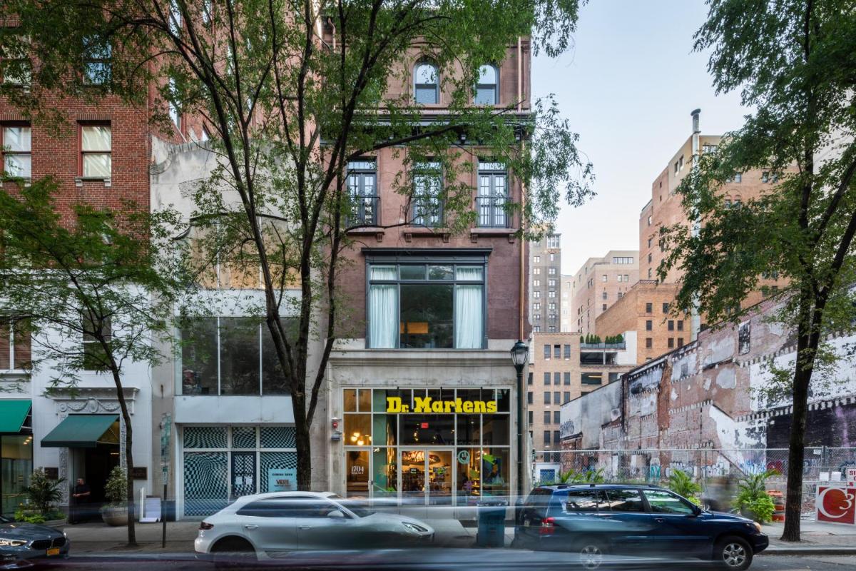 Sosuite at French Quarters - Rittenhouse Square - Housity