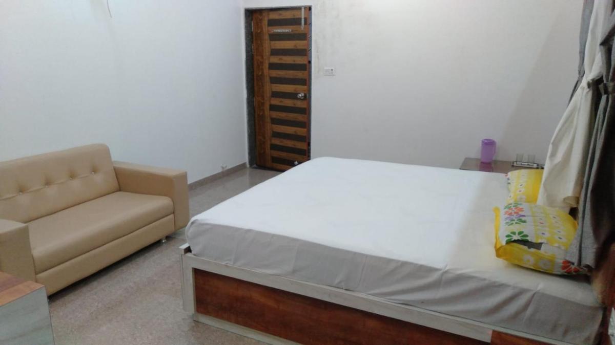 SHREE ATITHI HIGHWAY HOTEL - Housity