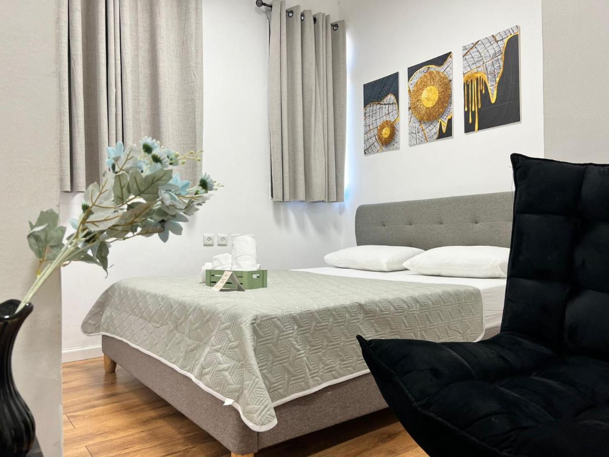Godson Guest House talpiot - Housity