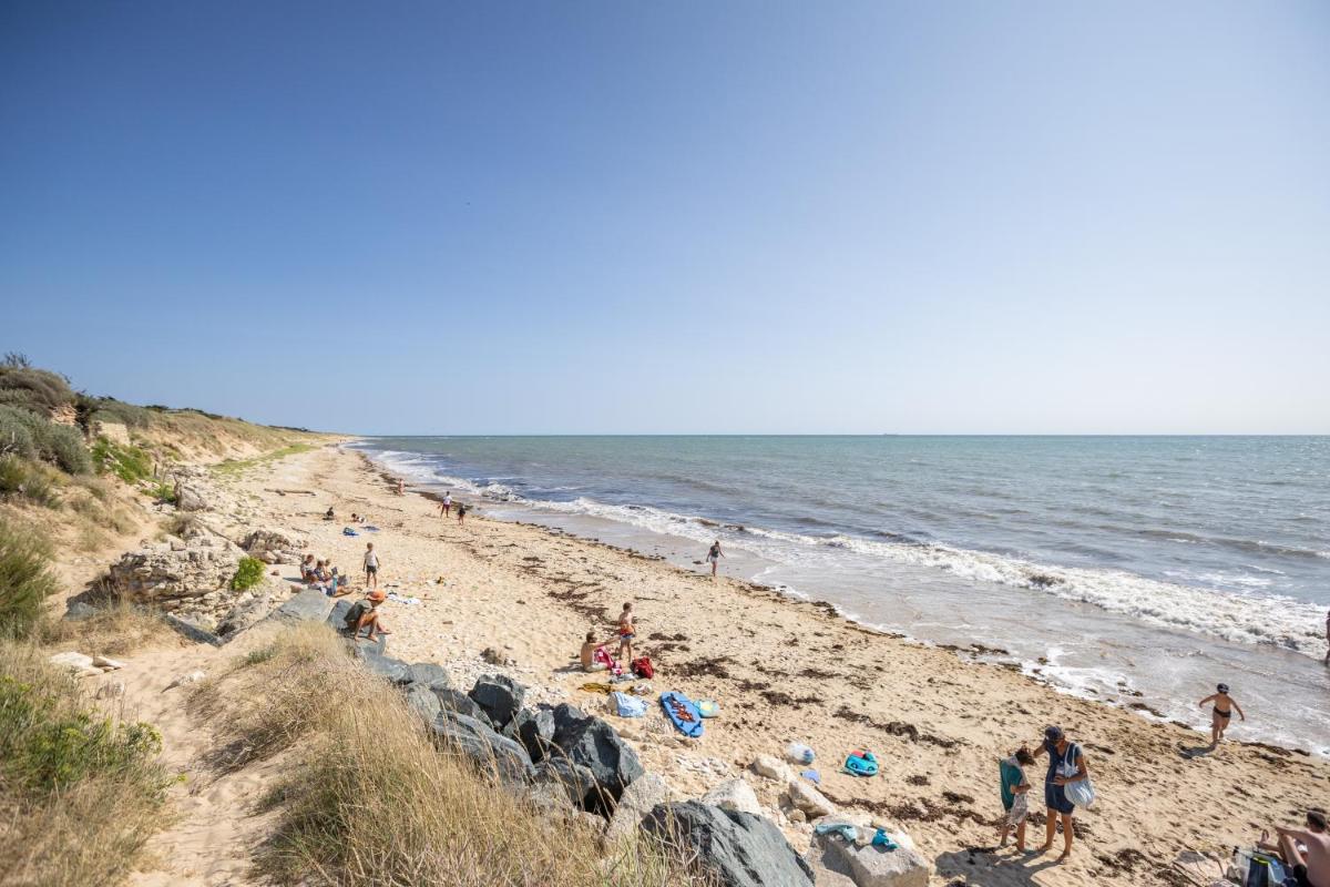 Huttopia Ars-en-Ré - Housity