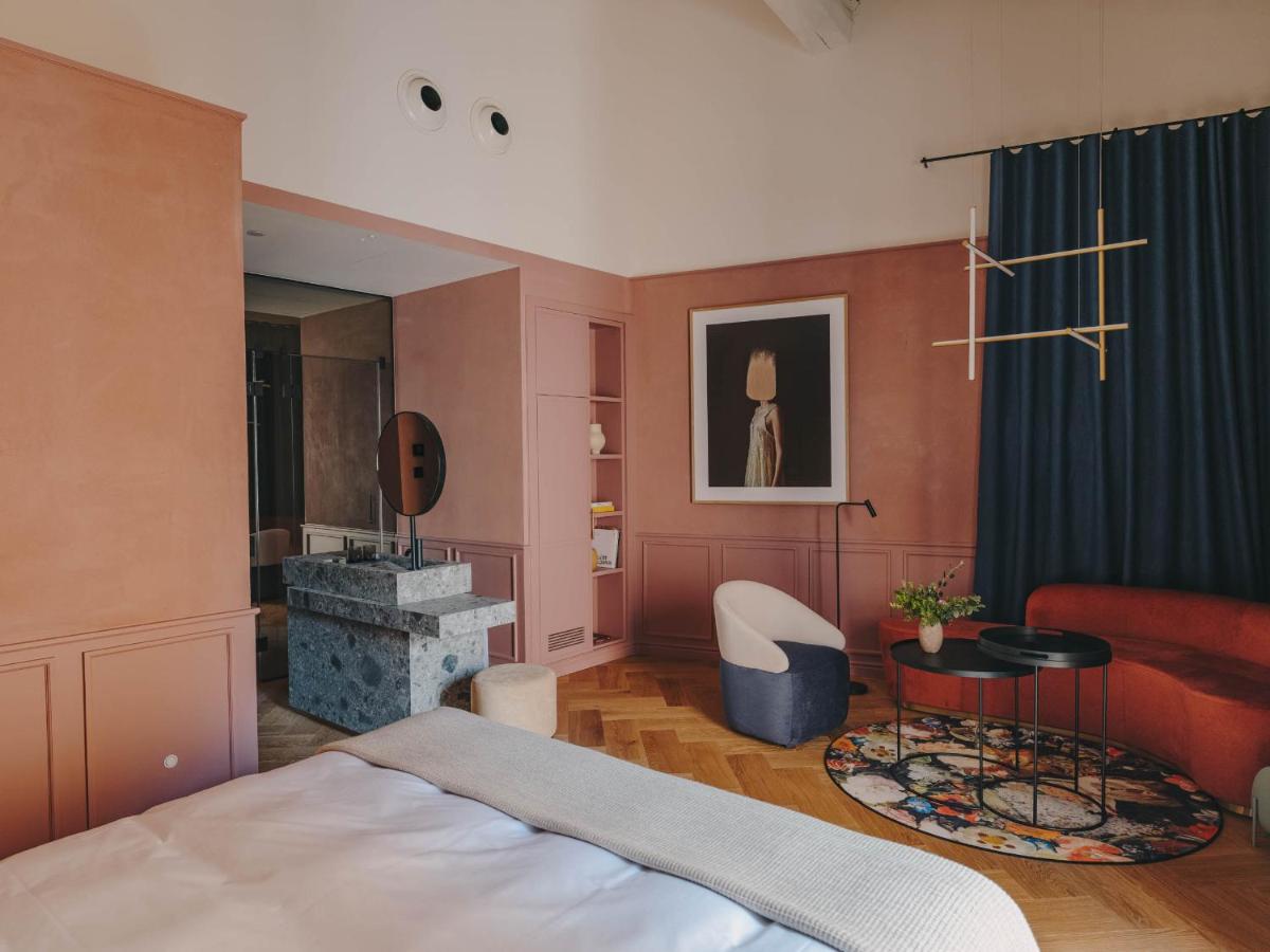 Cama o camas de una habitación en Hotel Palau Fugit