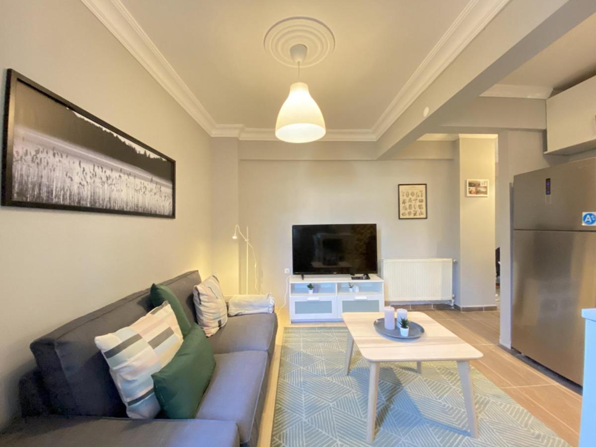 Lovely Flat with Central Location in Fatih - Housity