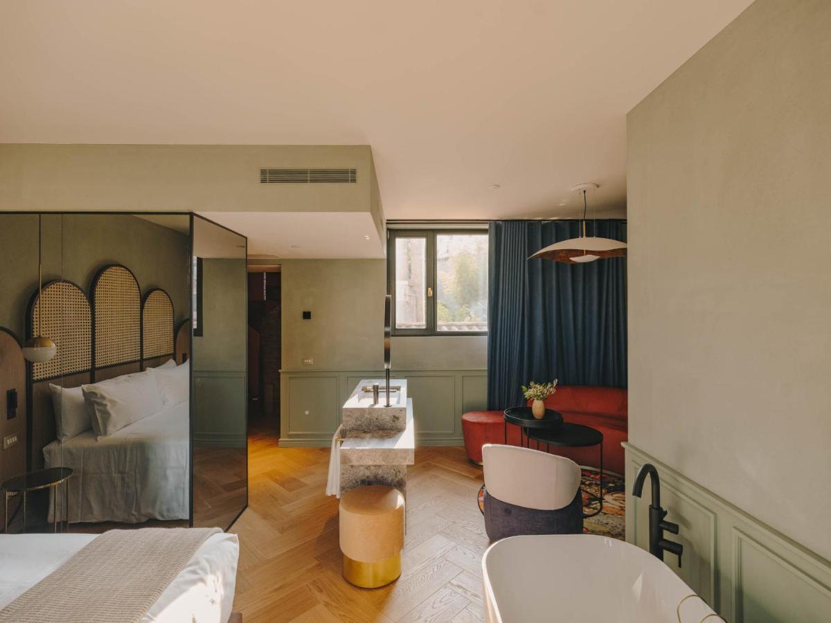 Un baño de Hotel Palau Fugit