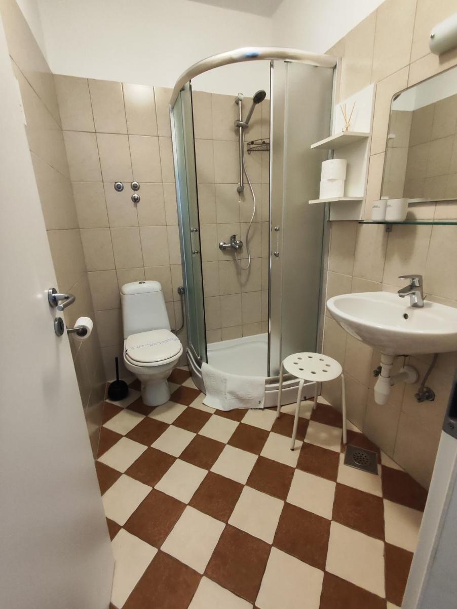 Guest House Adria - Housity