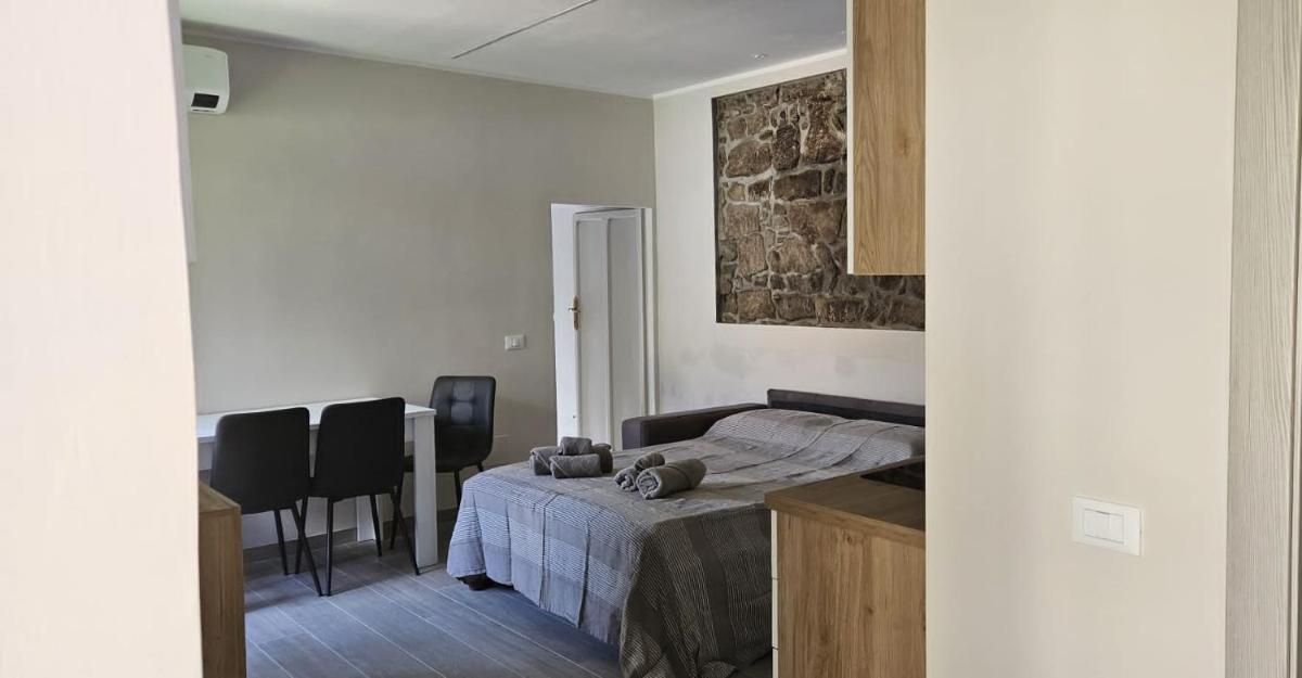 Incanto sul lago by Vivere il Borgo - Housity