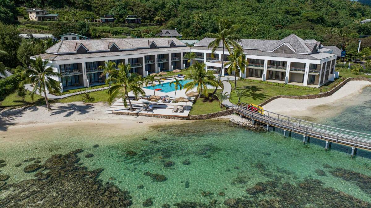 Cook's Bay Hotel & Suites - Housity